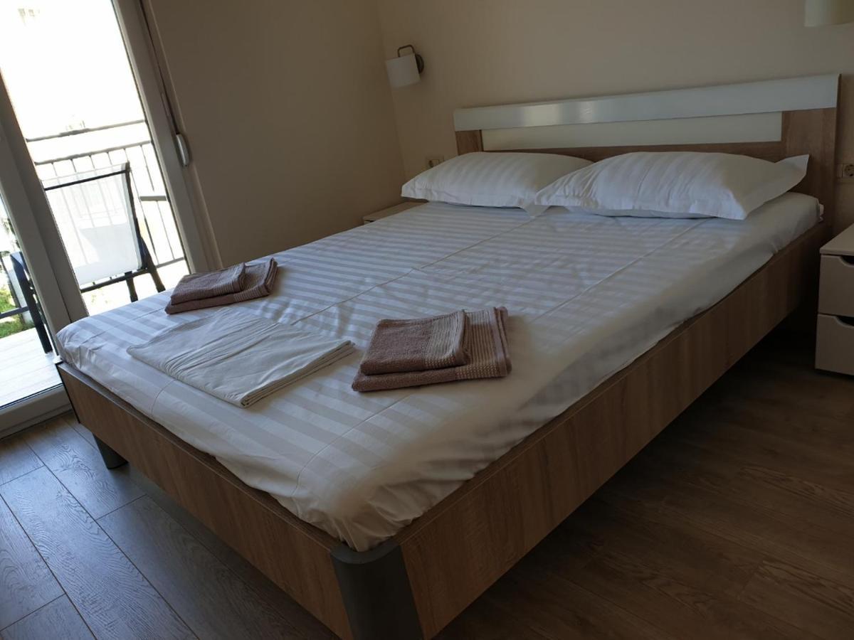 Sunset Apartment Тиват Екстериор снимка