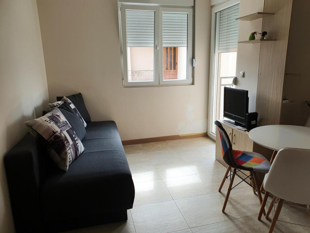 Sunset Apartment Тиват Екстериор снимка