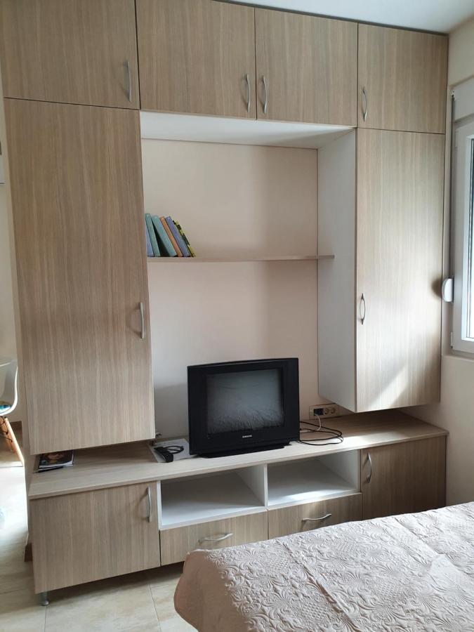 Sunset Apartment Тиват Екстериор снимка