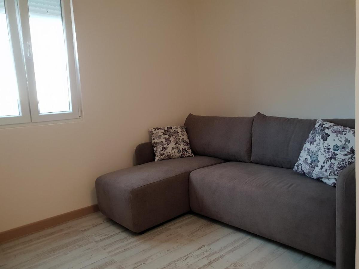 Sunset Apartment Тиват Екстериор снимка