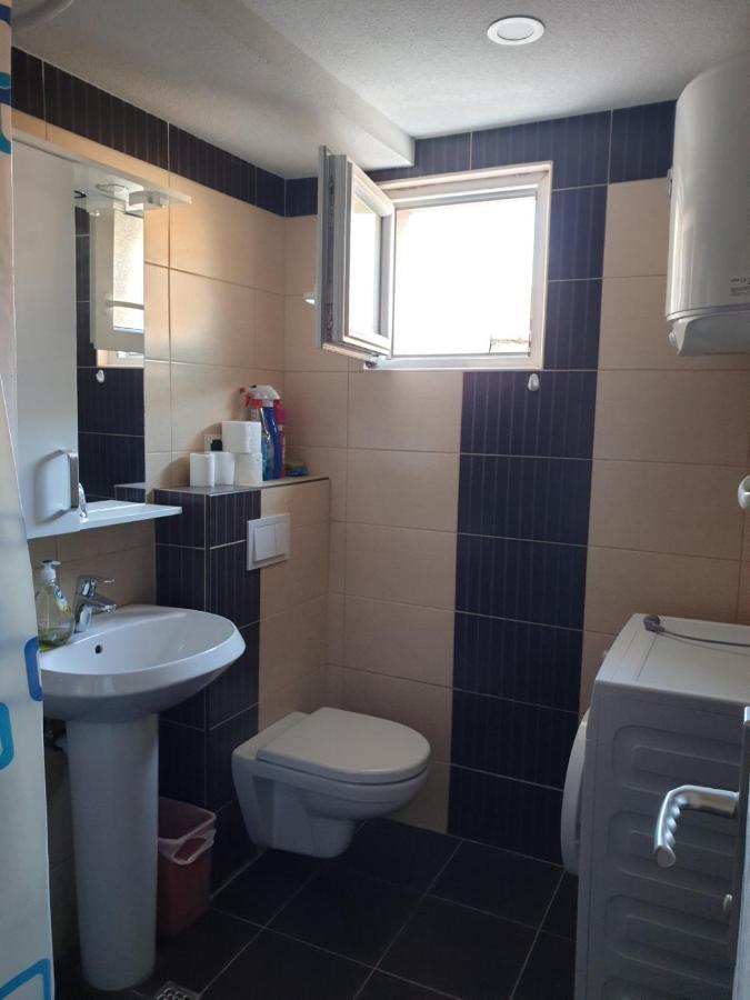 Sunset Apartment Тиват Екстериор снимка